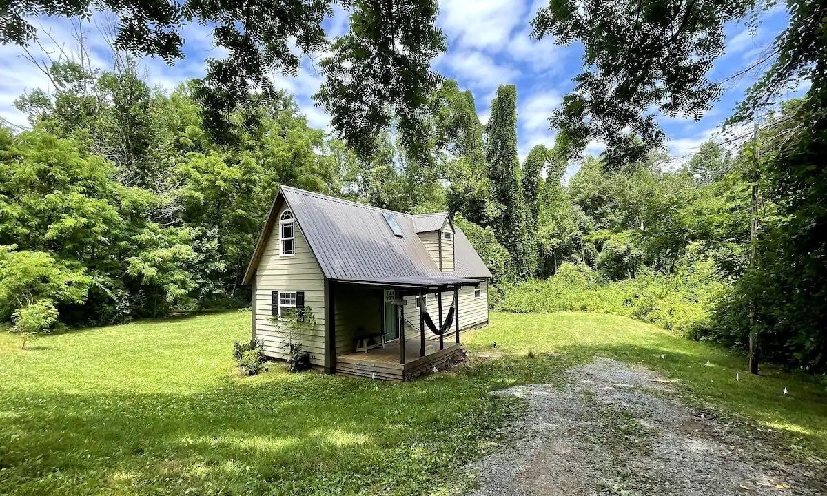 Photo of Outdoor in Windsor Hills
