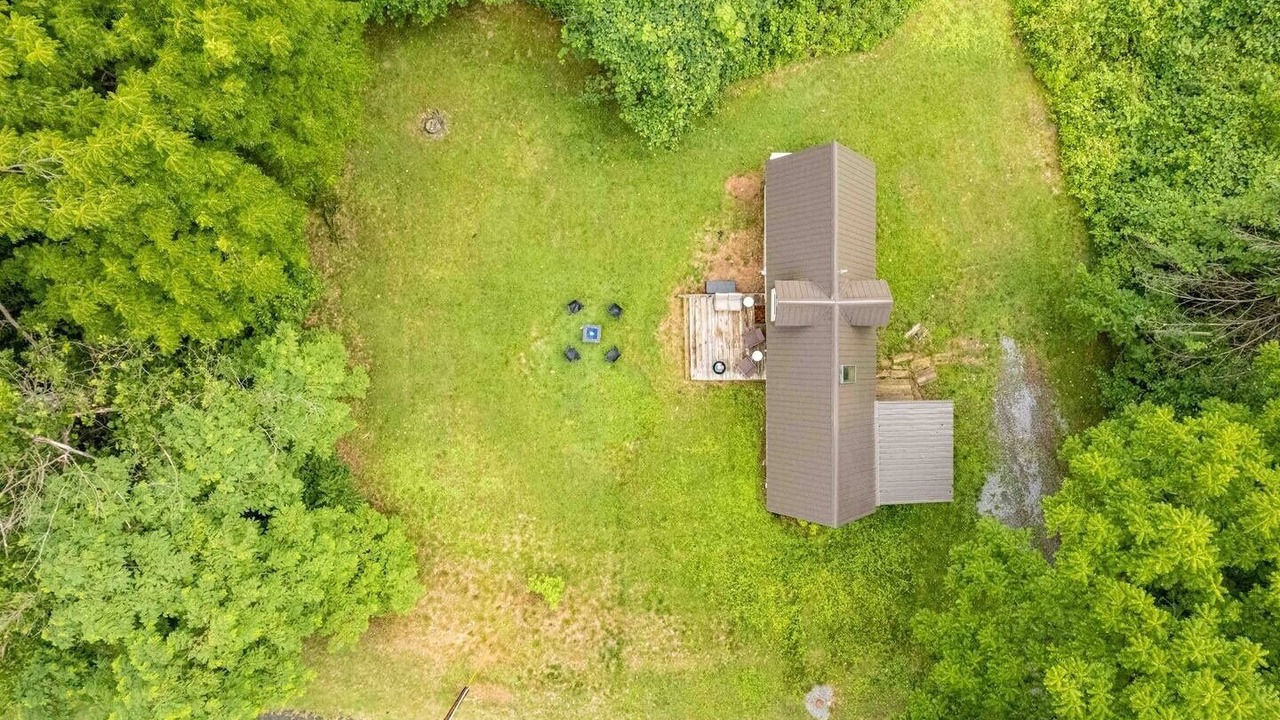 Photo of Outdoor in Windsor Hills