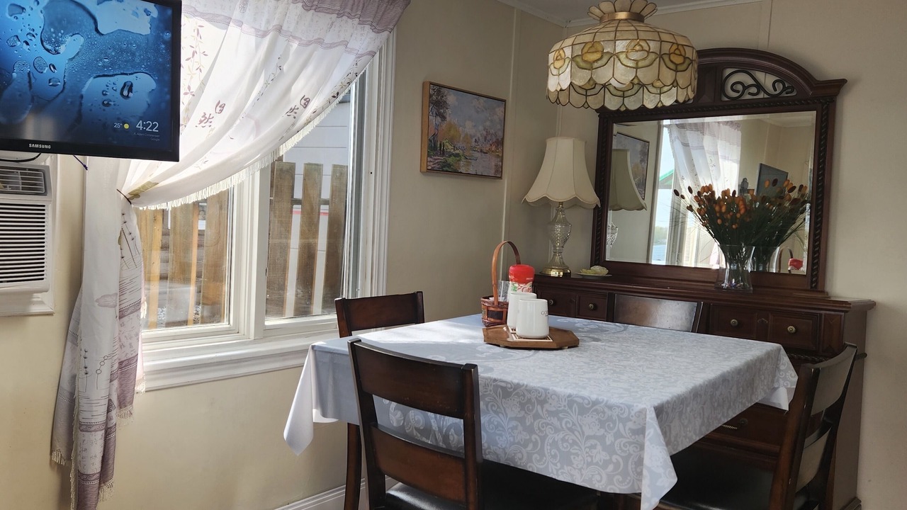 Photo of Livingroom in South Glengarry
