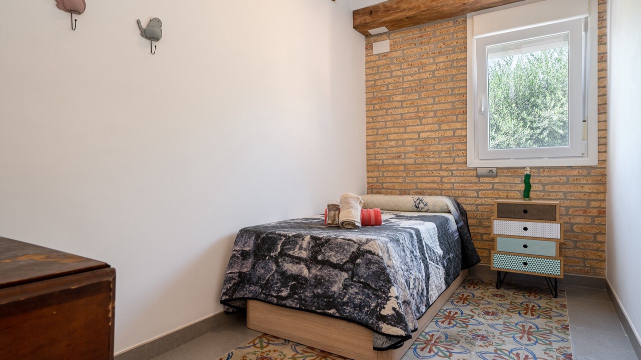 Photo of Bedroom in Deltebre
