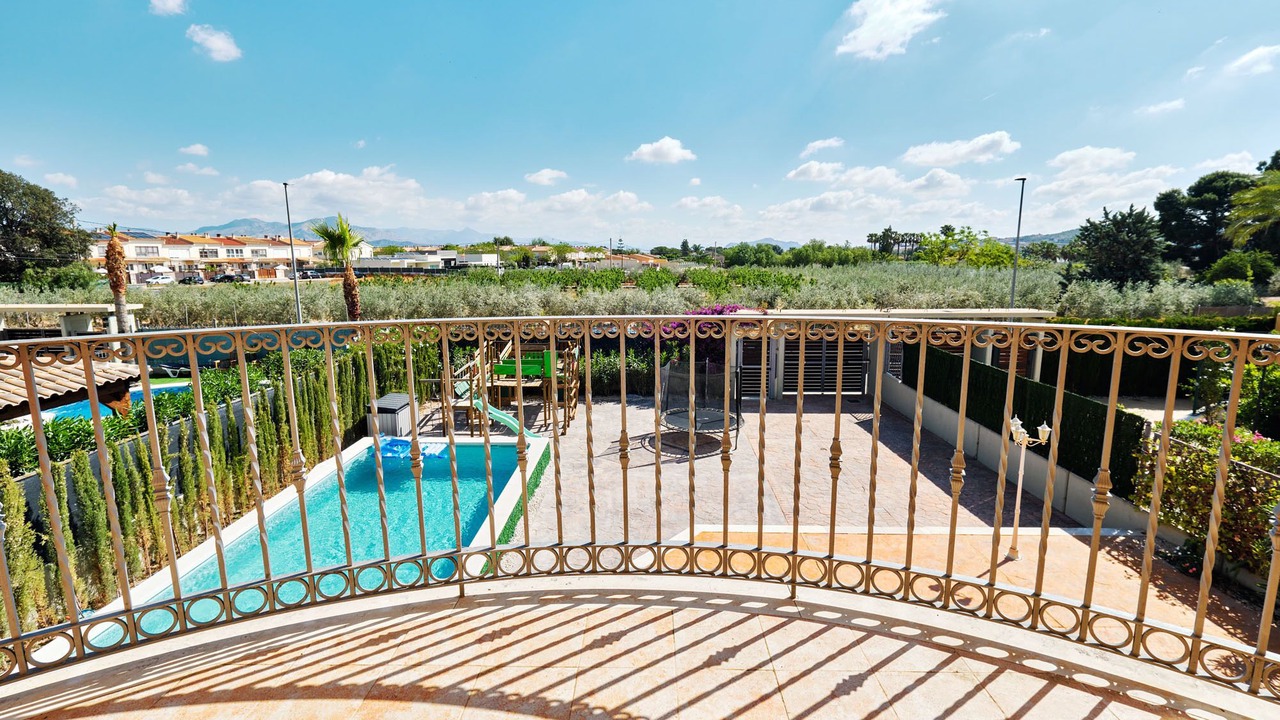Photo of Outdoor in Aspe