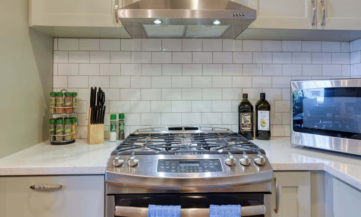 Photo of Others in Tobin Hill