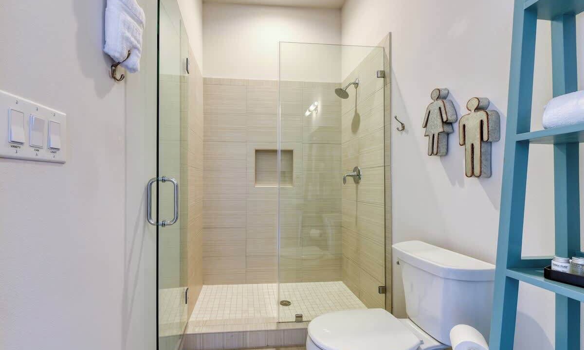 Photo of Bathroom in Tobin Hill