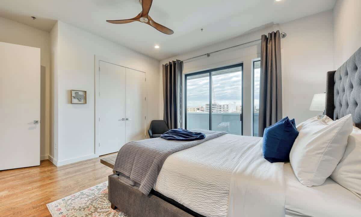 Photo of Bedroom in Tobin Hill