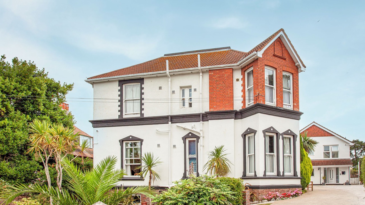 Photo of Outdoor in Roundham