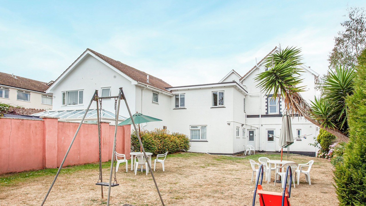 Photo of Others in Roundham