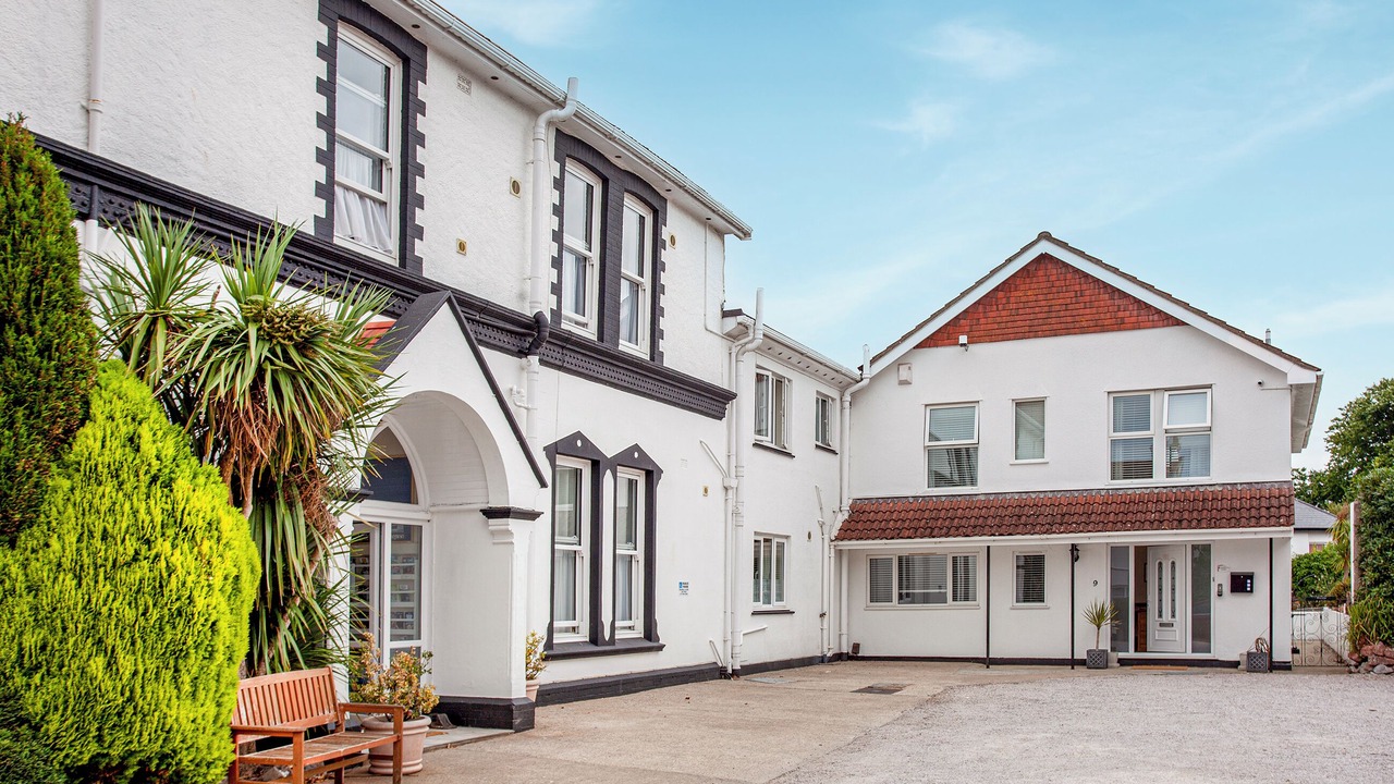 Photo of Outdoor in Roundham