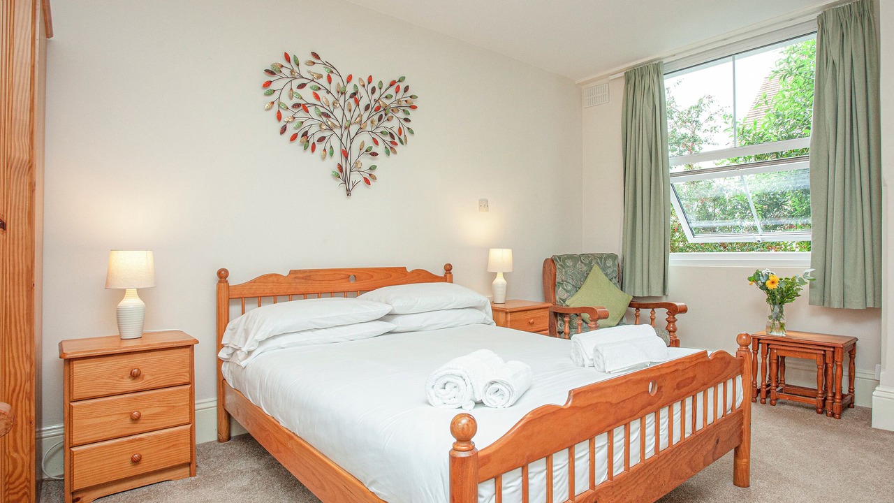 Photo of Others in Roundham