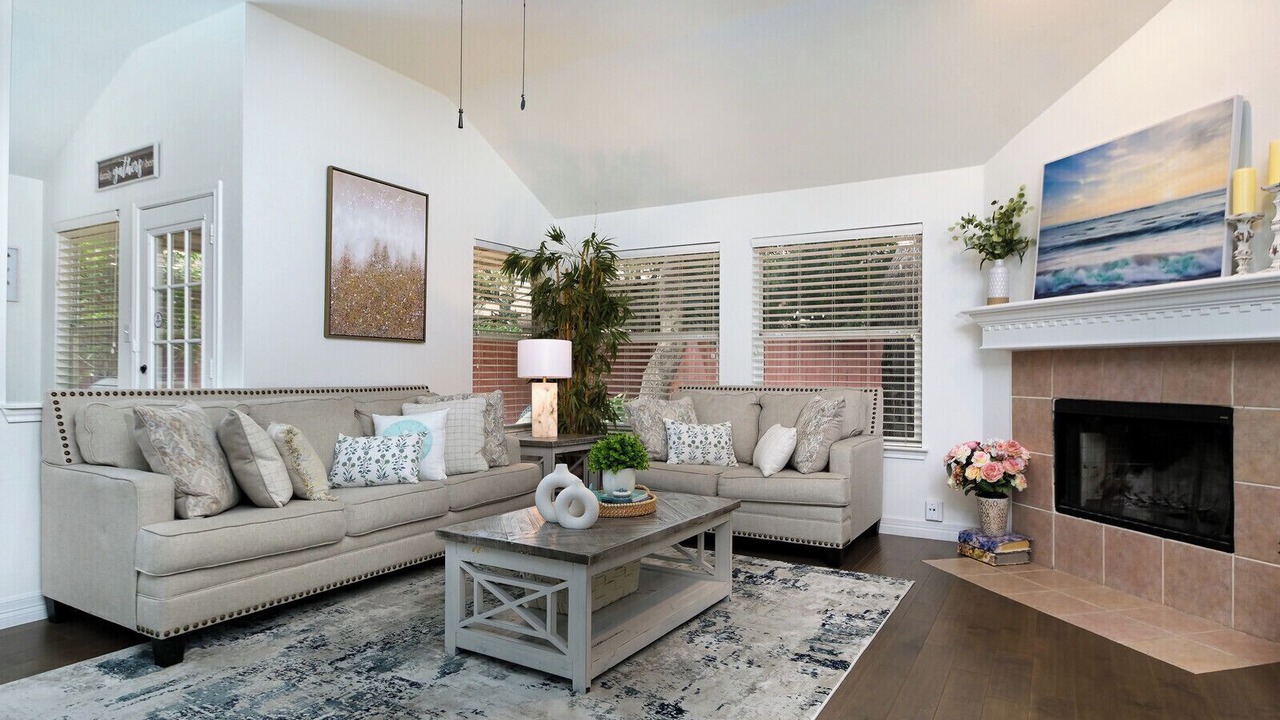 Photo of Livingroom in Wetmore