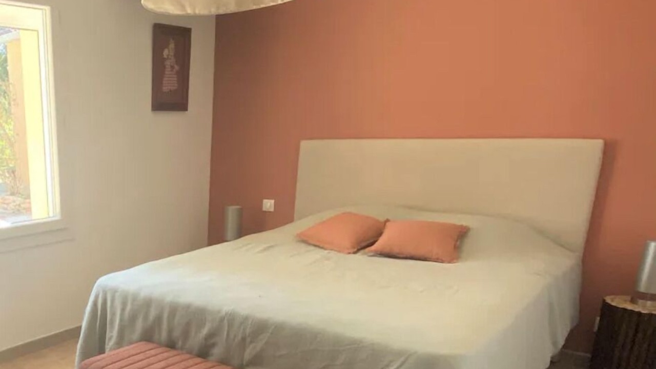 Photo of Bedroom in Courthezon