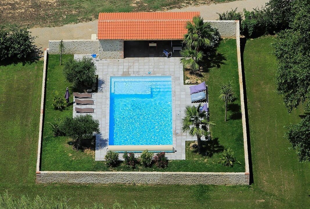 Photo of Outdoor in Saint-Genis