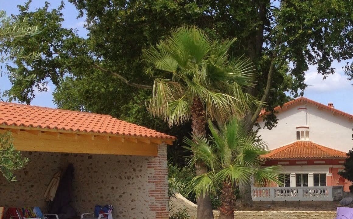 Photo of Patio Balcony in Saint-Genis