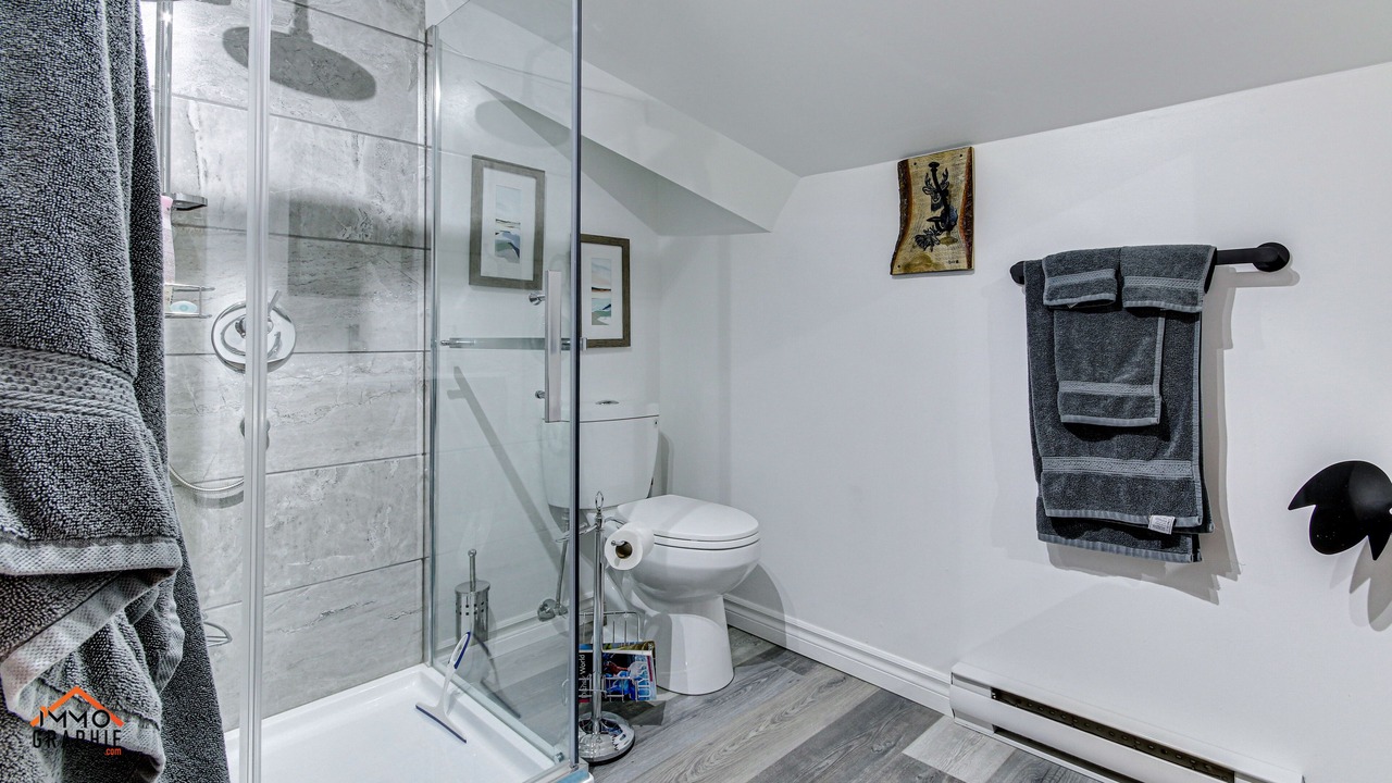 Photo of Bathroom in Shawinigan