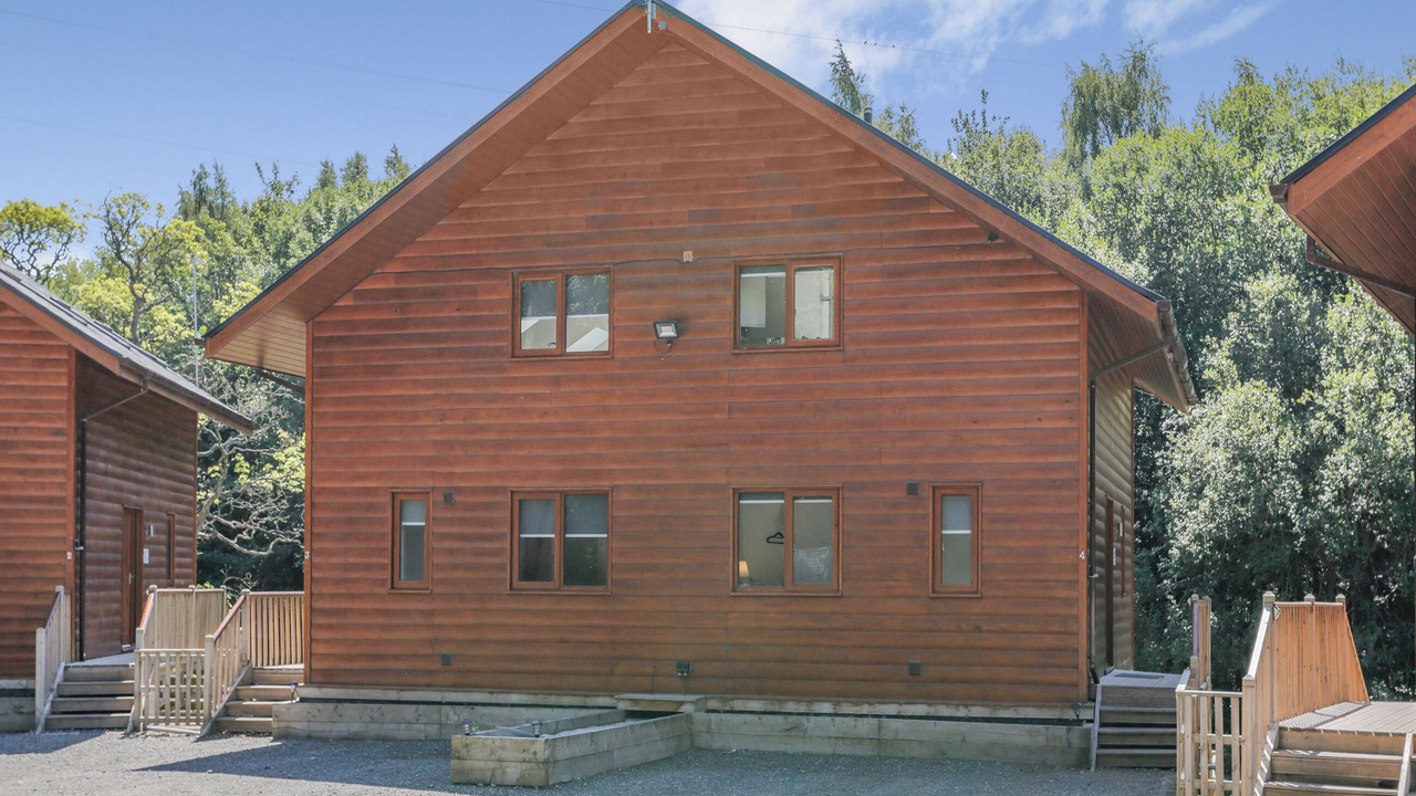 Photo of Outdoor in Rastrick