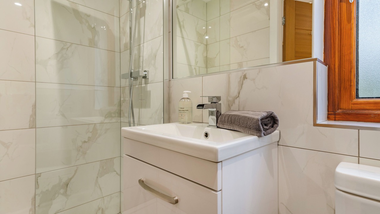 Photo of Bedroom in Rastrick