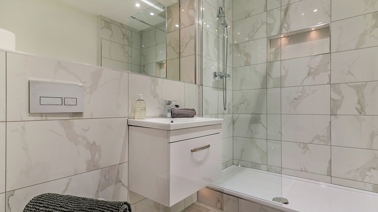 Photo of Bedroom in Rastrick