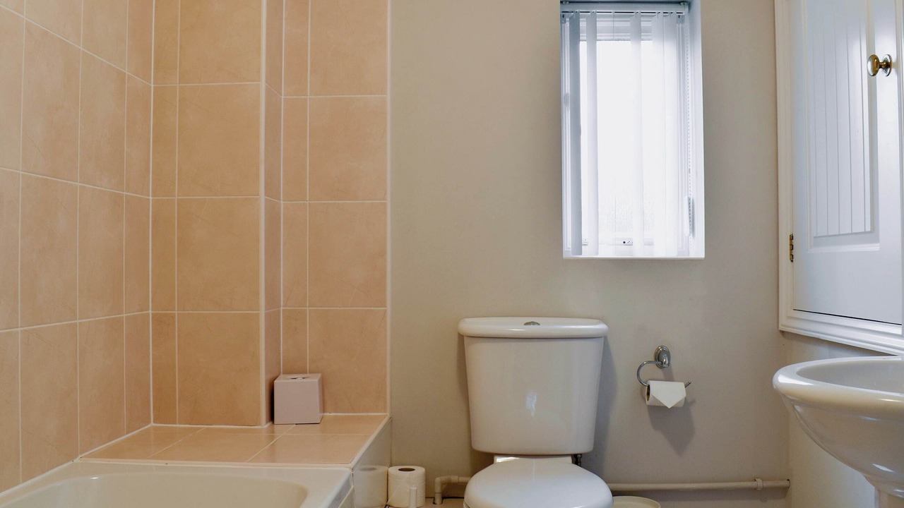 Photo of Bathroom in Norton Sub Hamdon