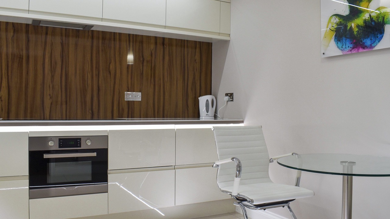 Photo of Others in Norton Sub Hamdon