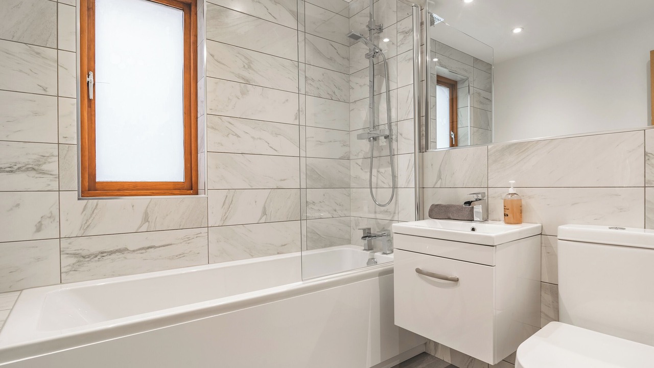 Photo of Bathroom in Rastrick