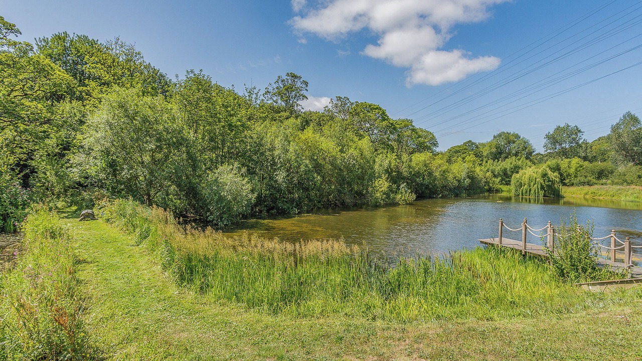 Photo of Outdoor in Rastrick