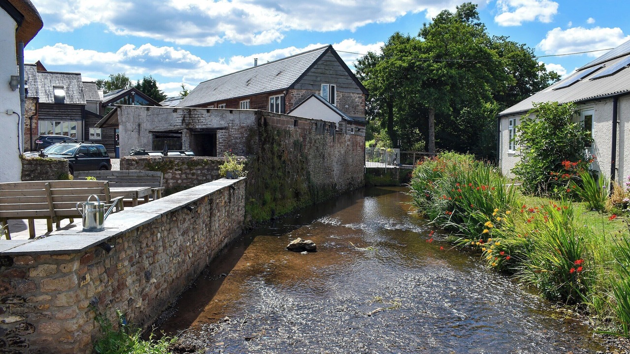 Photo of Others in Cullompton