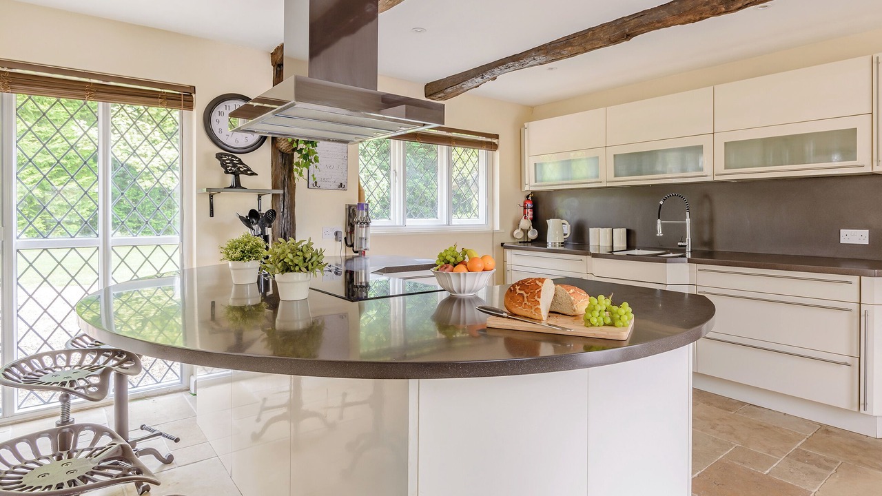 Photo of Others in Charing