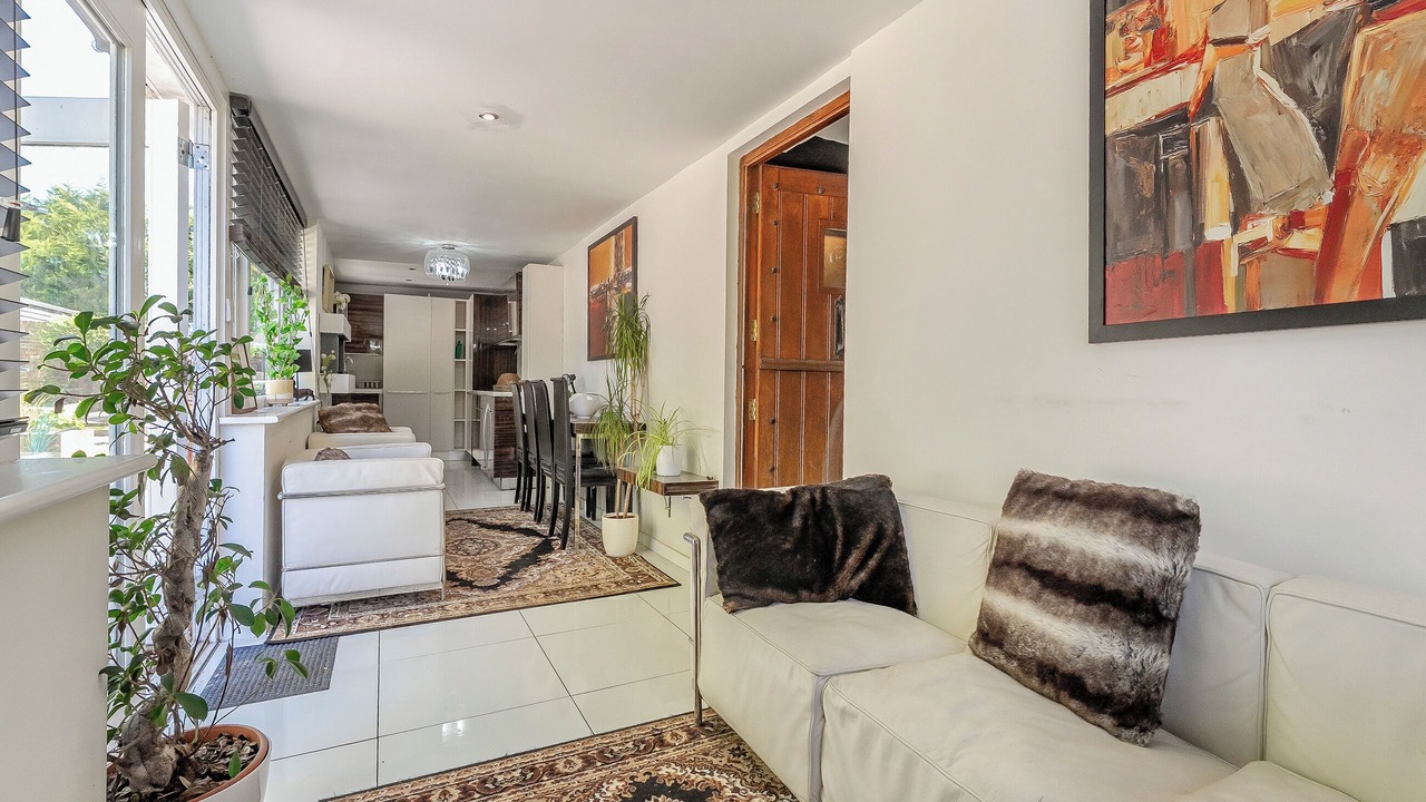 Photo of Others in Charing