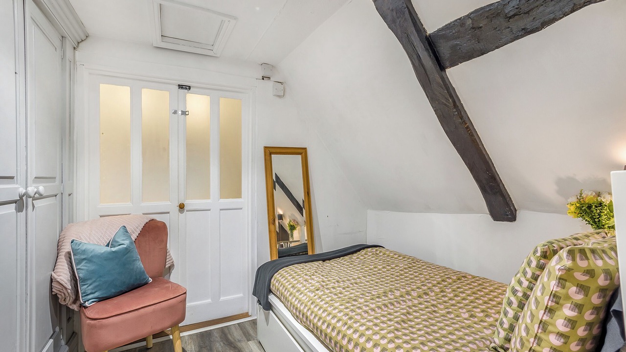 Photo of Others in Charing