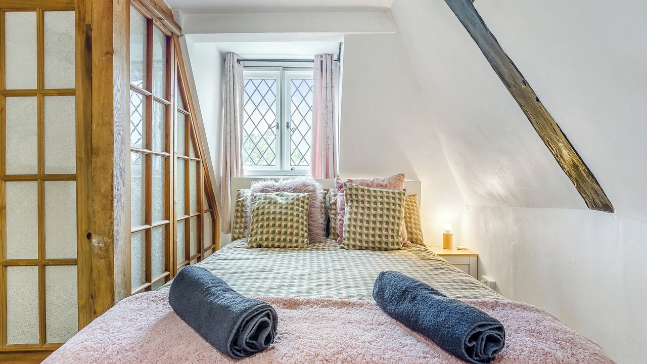 Photo of Others in Charing