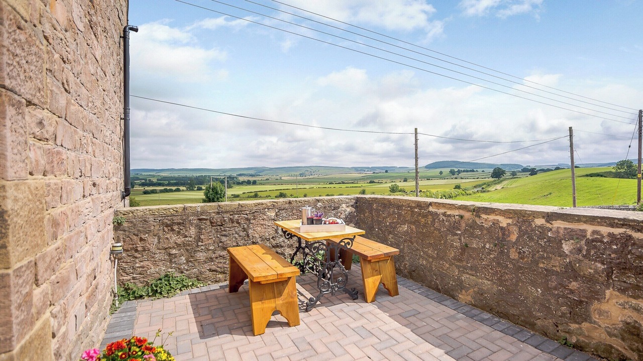 Photo of Others in Old Bewick