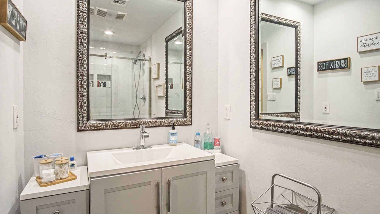 Photo of Bathroom in Midtown