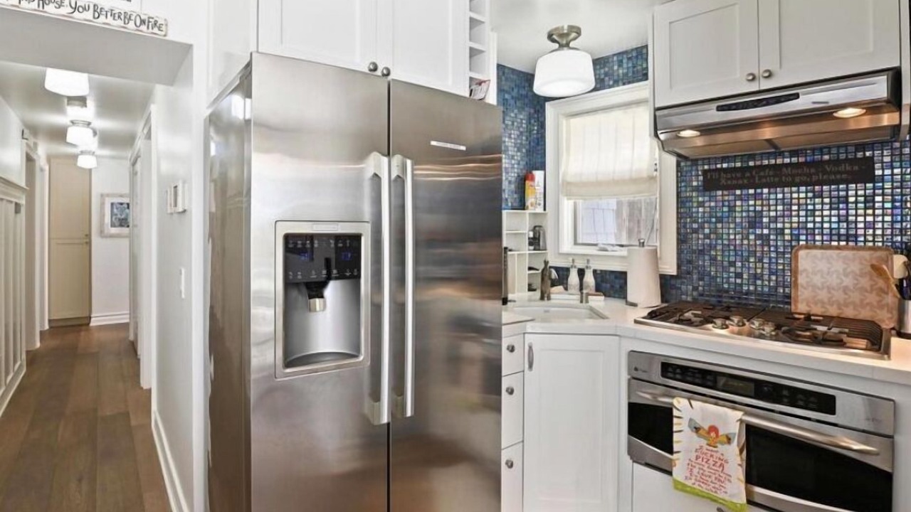 Photo of Kitchen in South Mission Beach