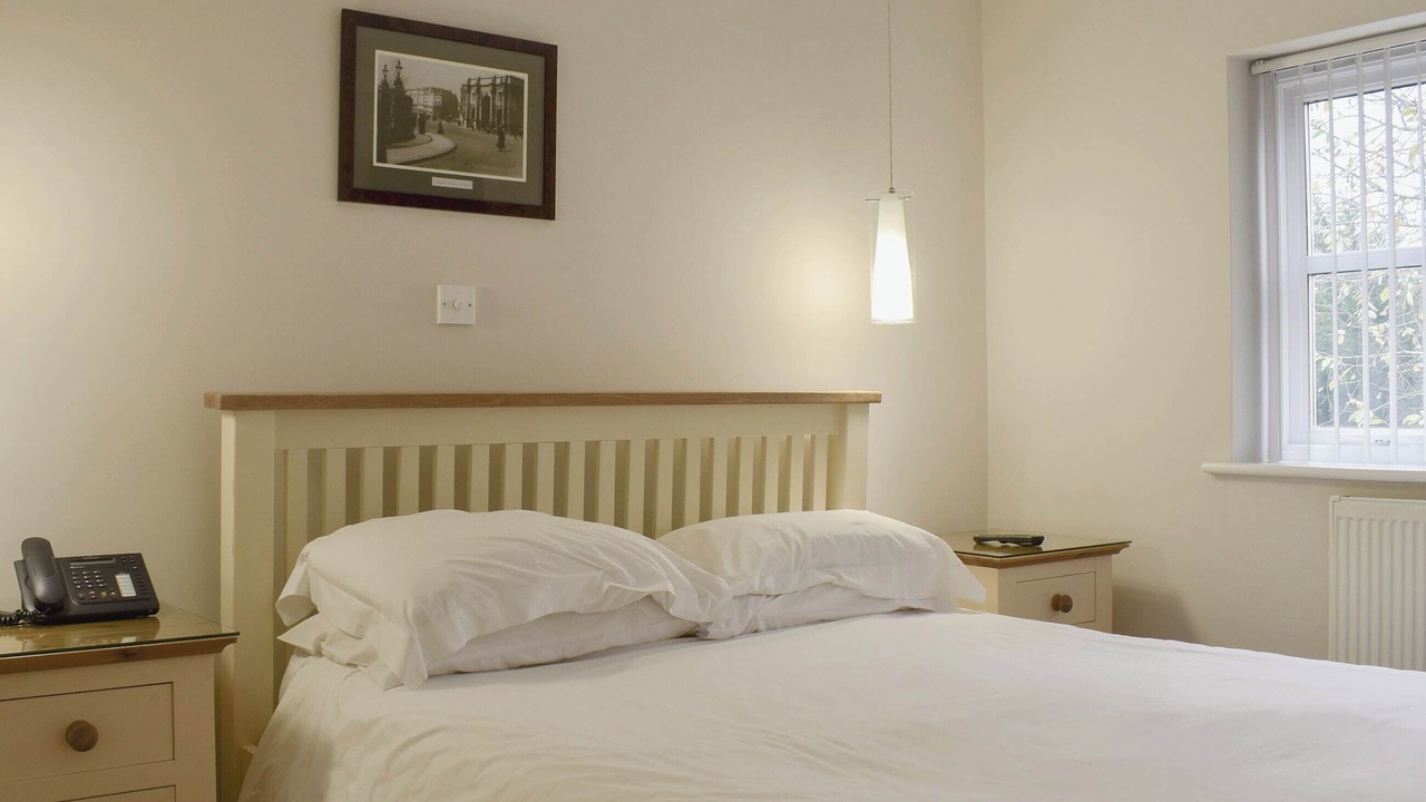 Photo of Others in Norton Sub Hamdon