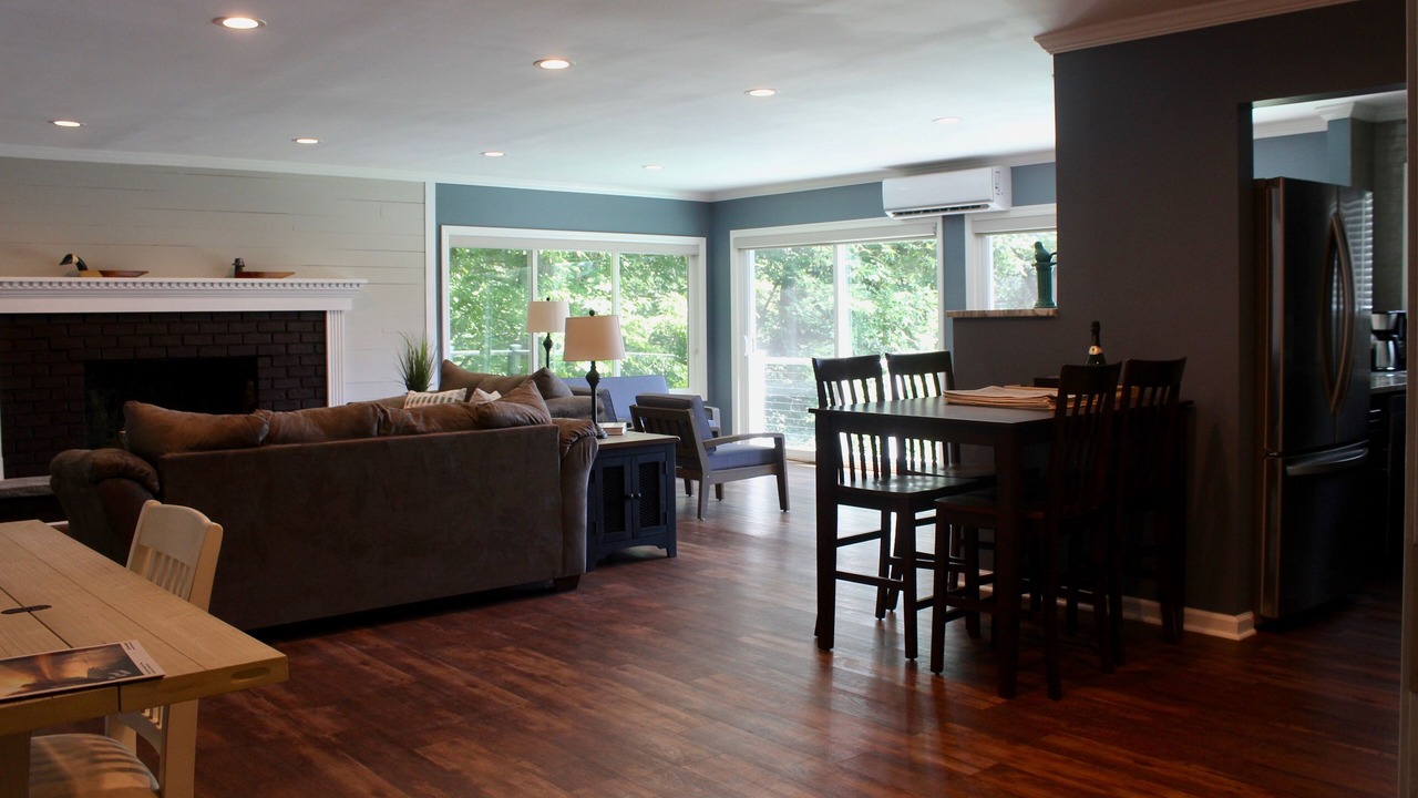 Photo of Others in Montague