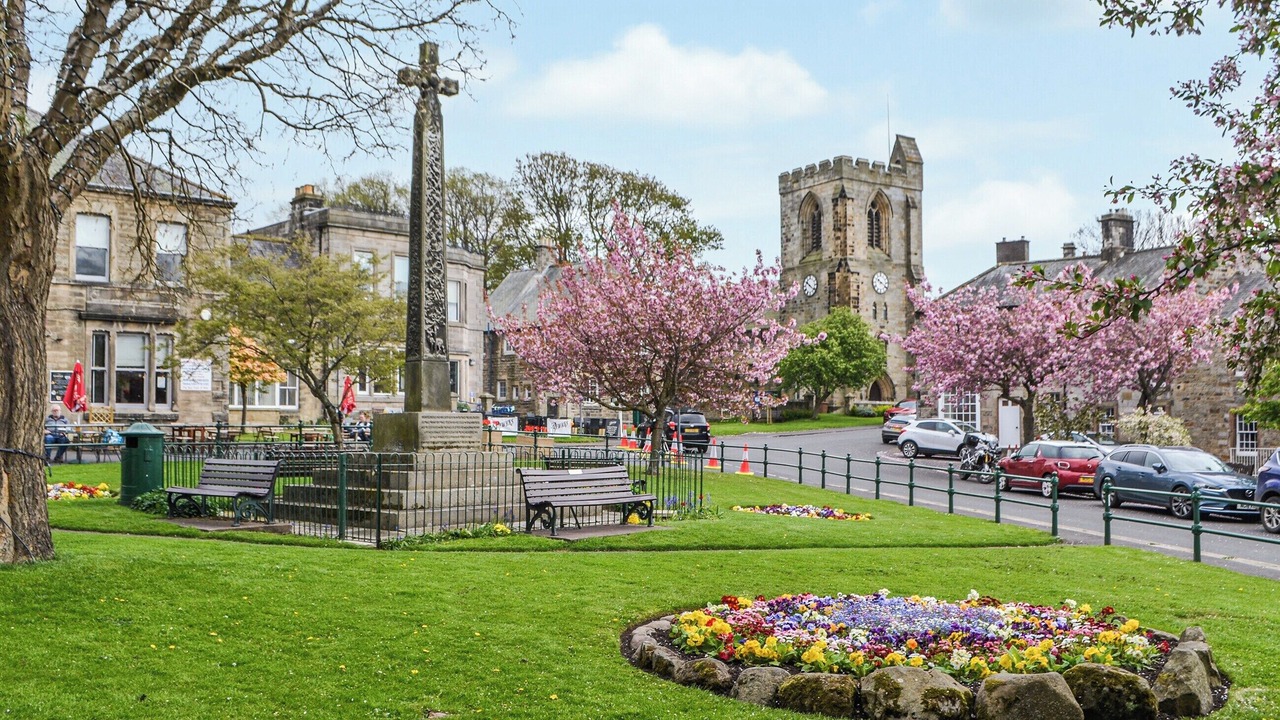 Photo of Others in Rothbury