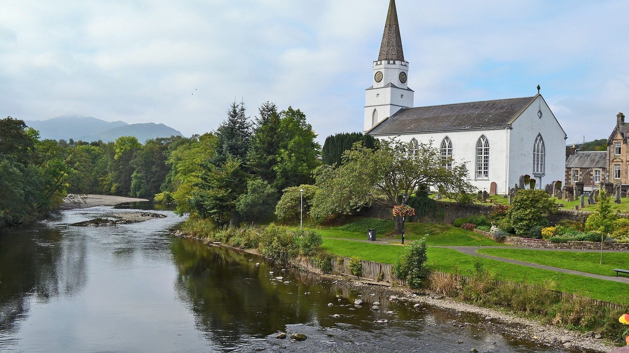 Photo of Others in Comrie