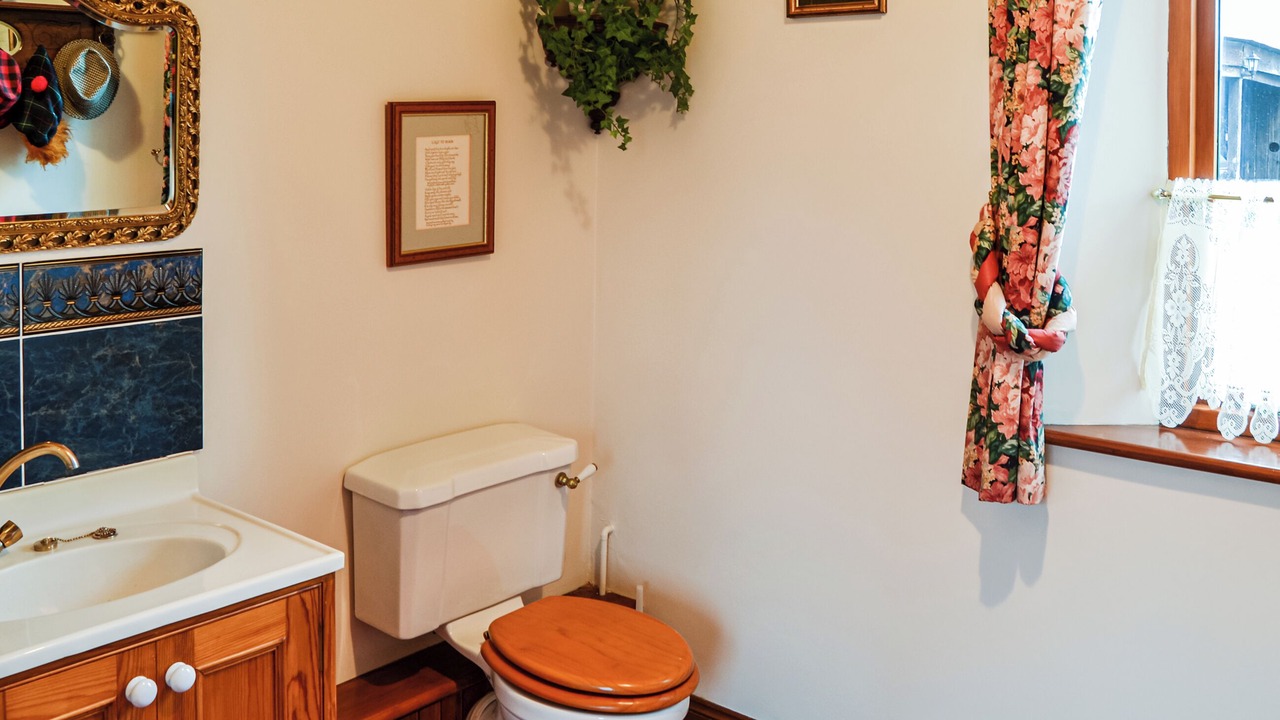 Photo of Bathroom in Irstead