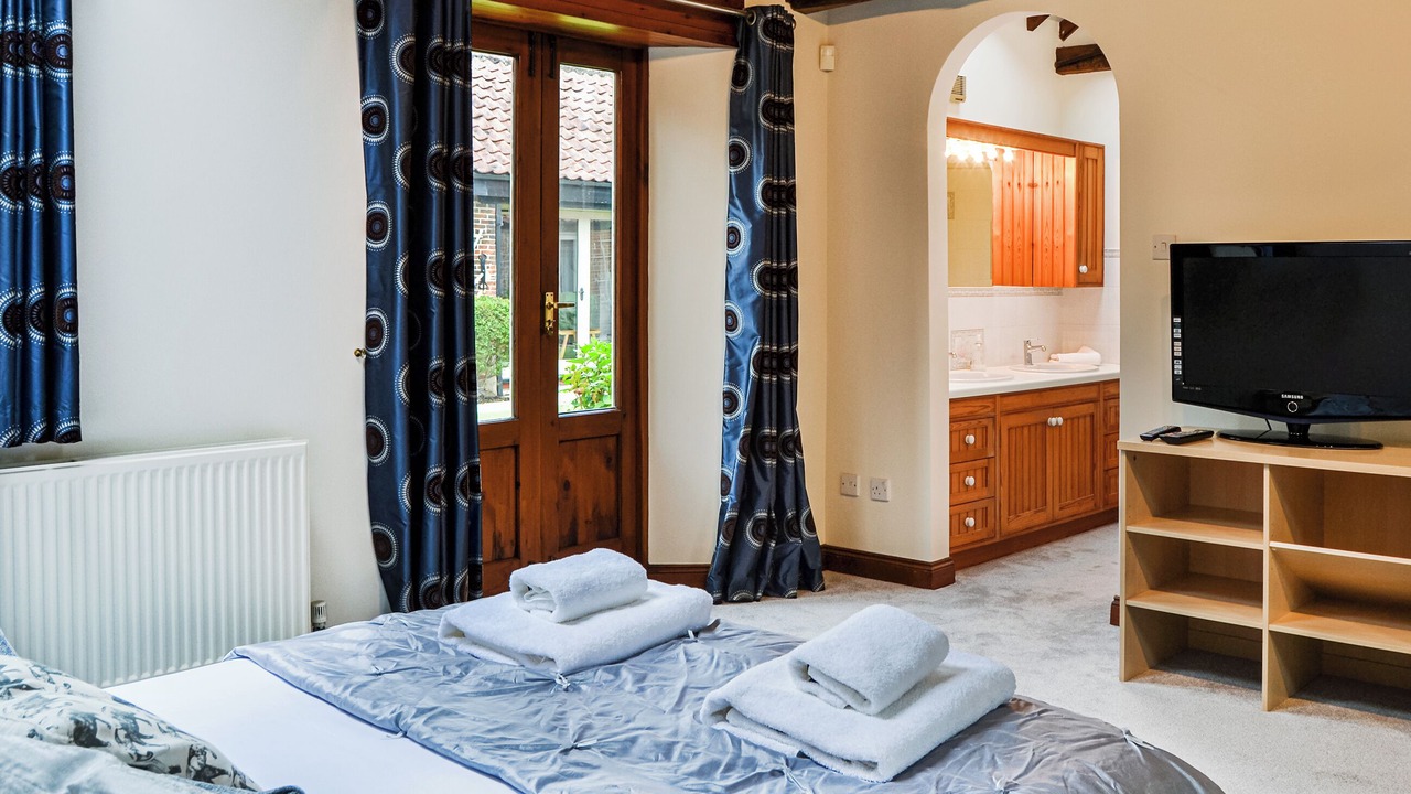 Photo of Others in Irstead