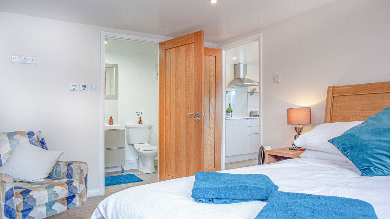 Photo of Others in Littleham