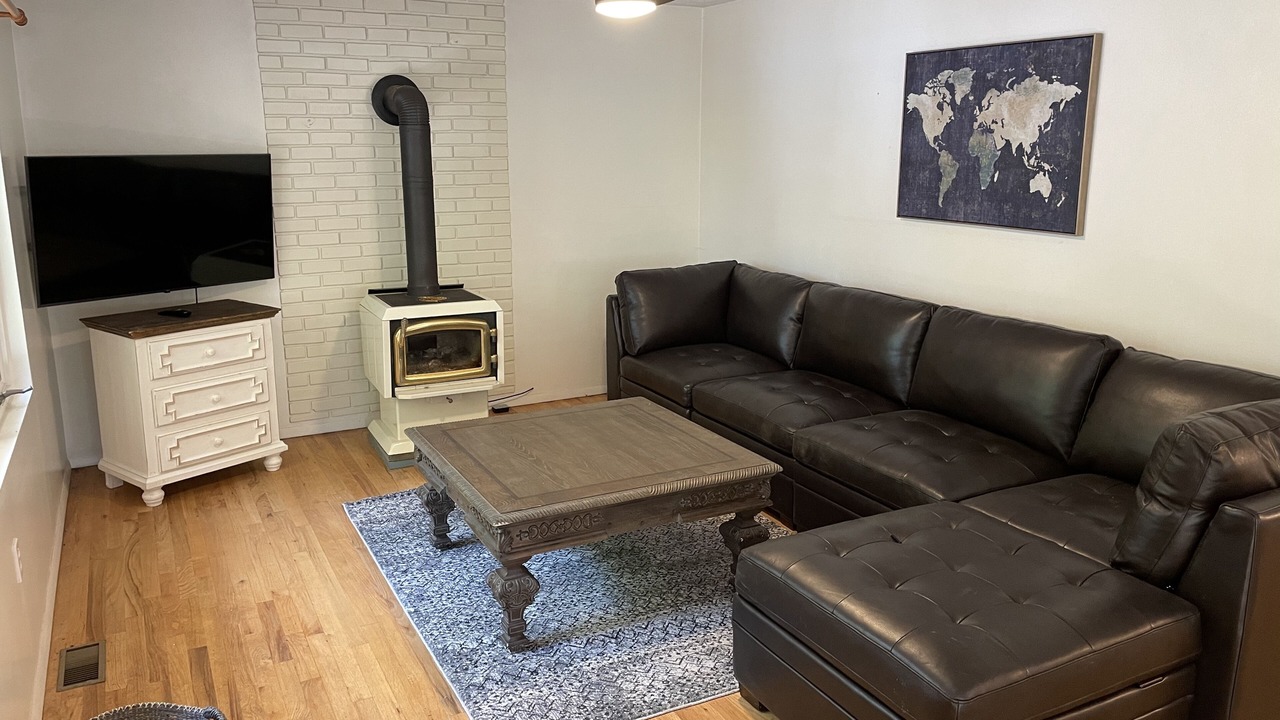 Photo of Livingroom in Greentown