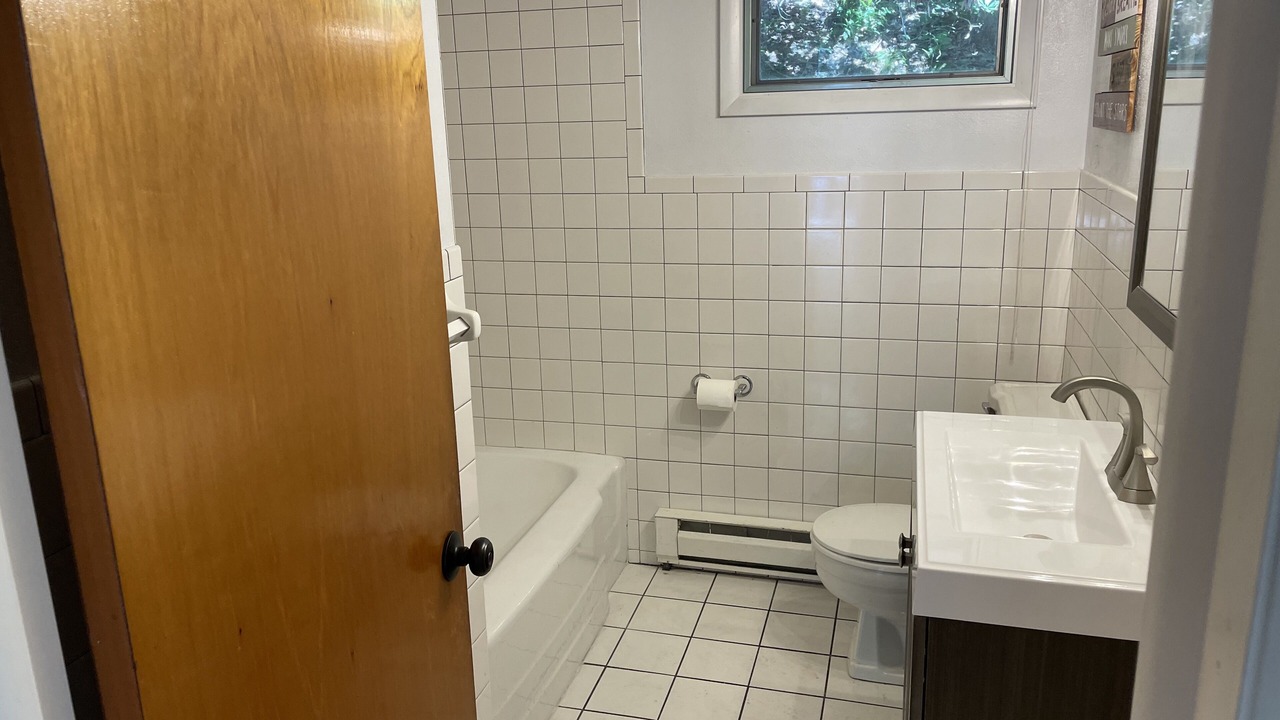 Photo of Bathroom in Greentown