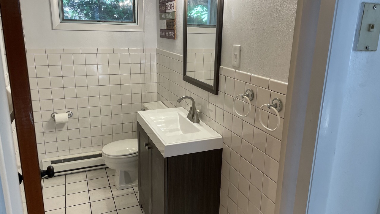 Photo of Bathroom in Greentown