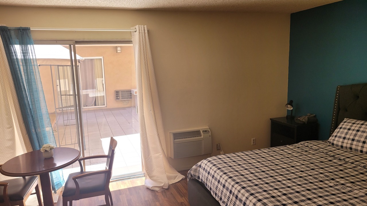 Photo of Bedroom in Beverly Hills