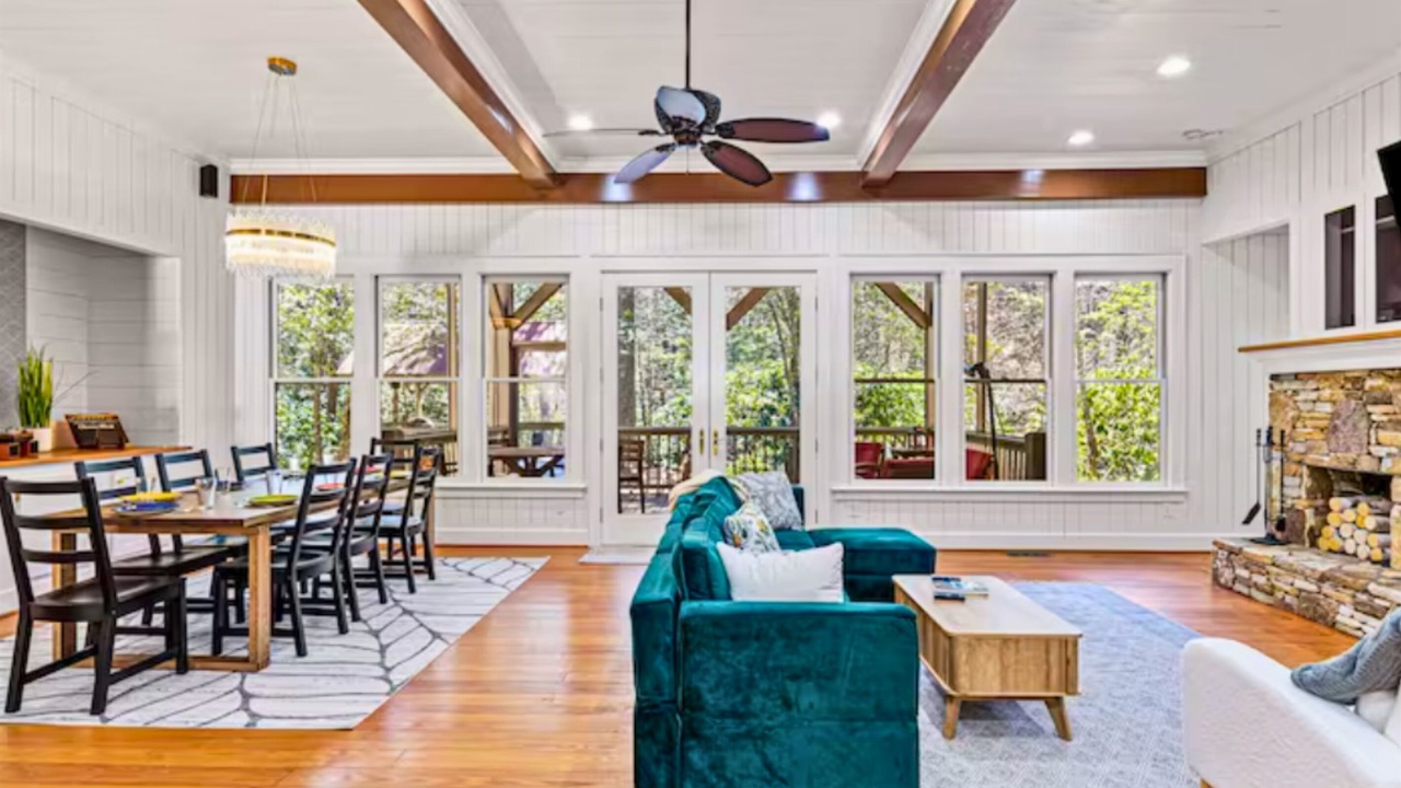 Photo of Others in Cashiers