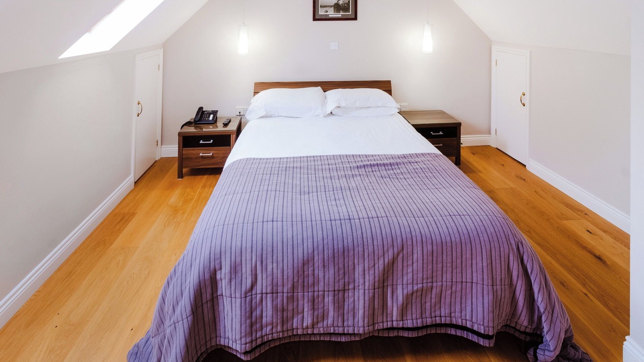 Photo of Others in Norton Sub Hamdon