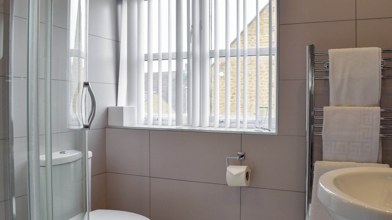 Photo of Bedroom in Norton Sub Hamdon