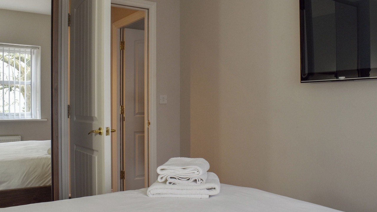 Photo of Others in Norton Sub Hamdon