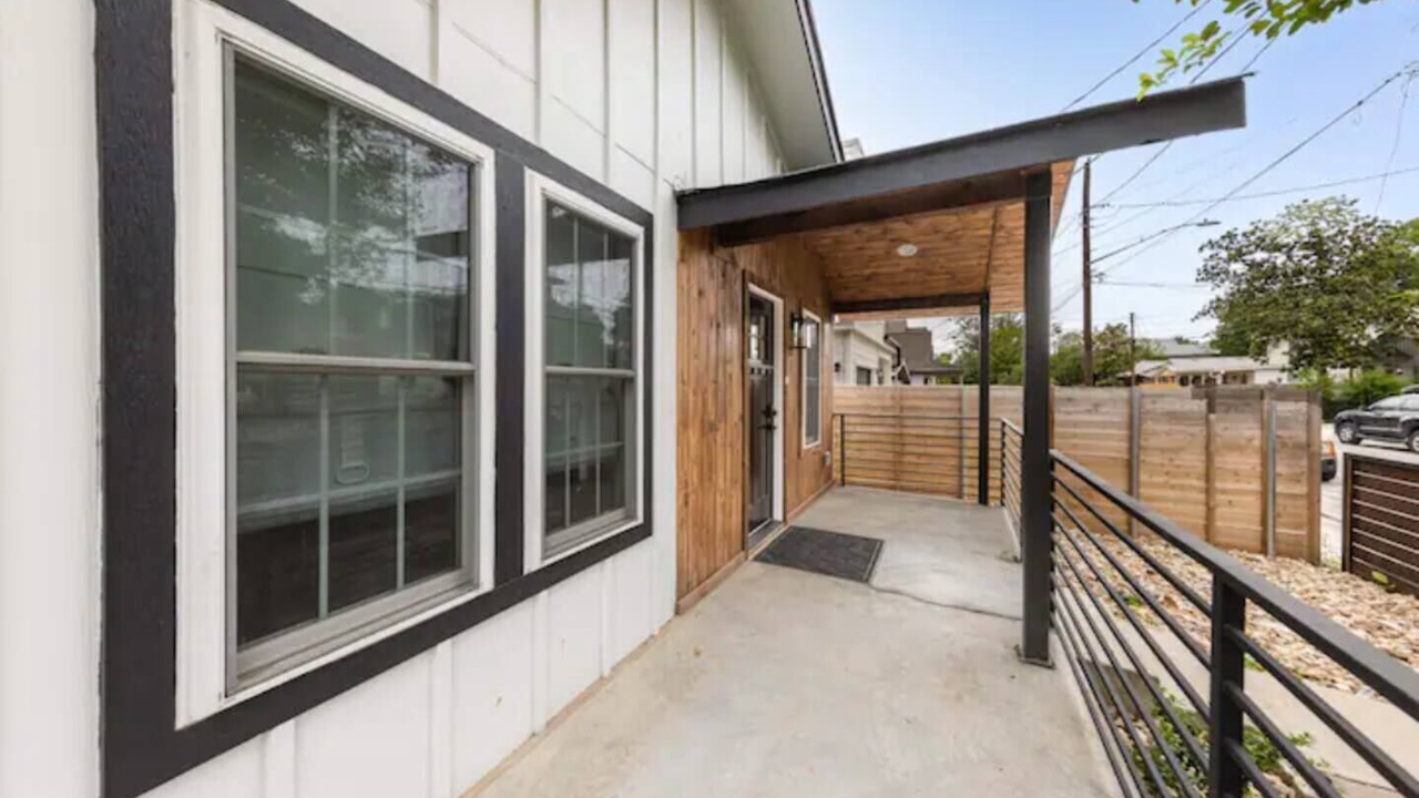 Photo of Outdoor in Holly