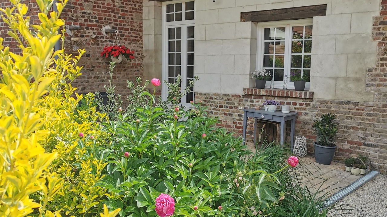 Photo of Patio Balcony in Chevincourt