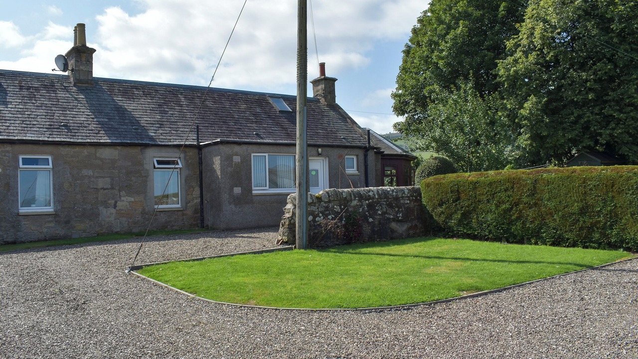 Photo of Others in Freuchie